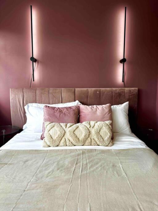 Cozy Near Regent's Park N9 London